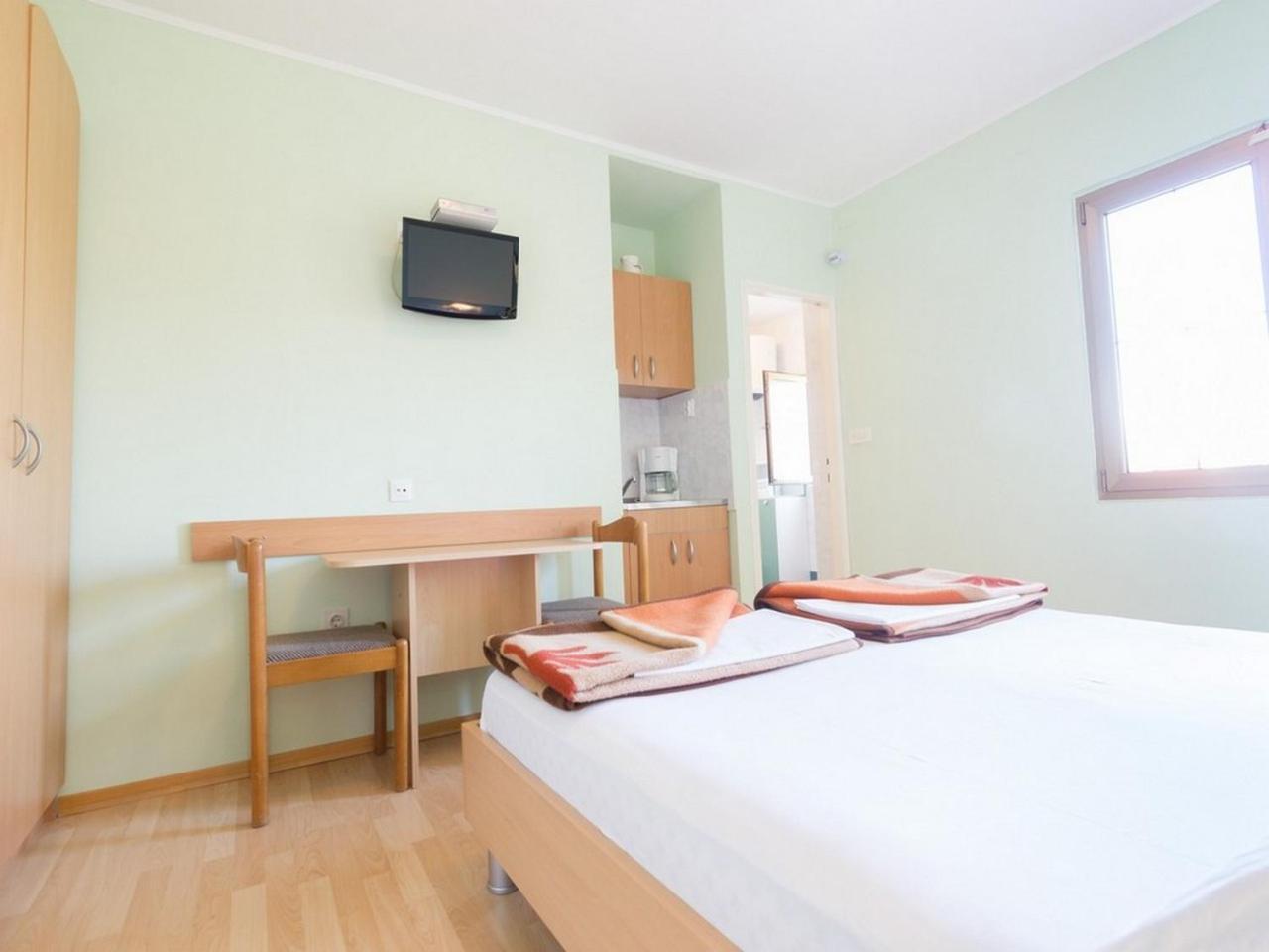 Apartment And Rooms Kristina باشْكا المظهر الخارجي الصورة