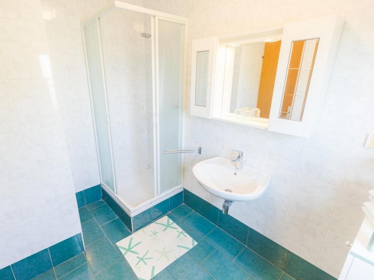 Apartment And Rooms Kristina باشْكا المظهر الخارجي الصورة