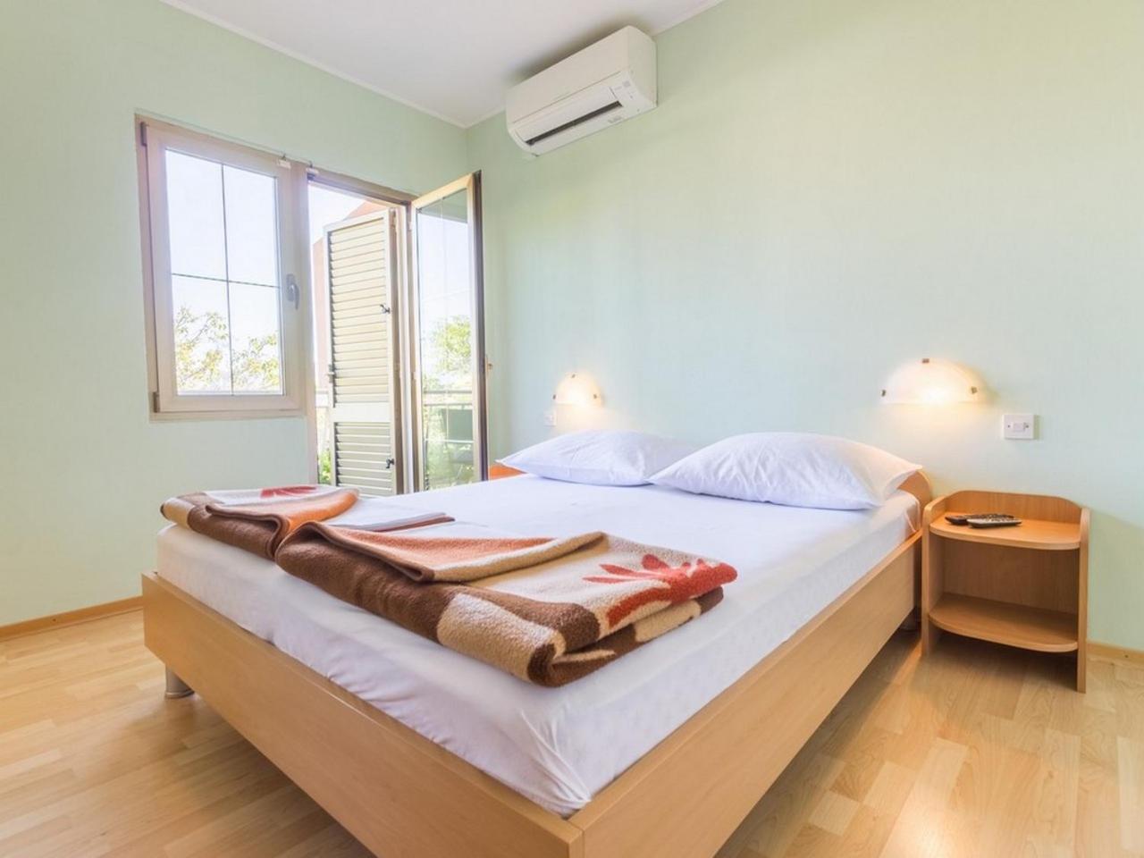 Apartment And Rooms Kristina باشْكا المظهر الخارجي الصورة